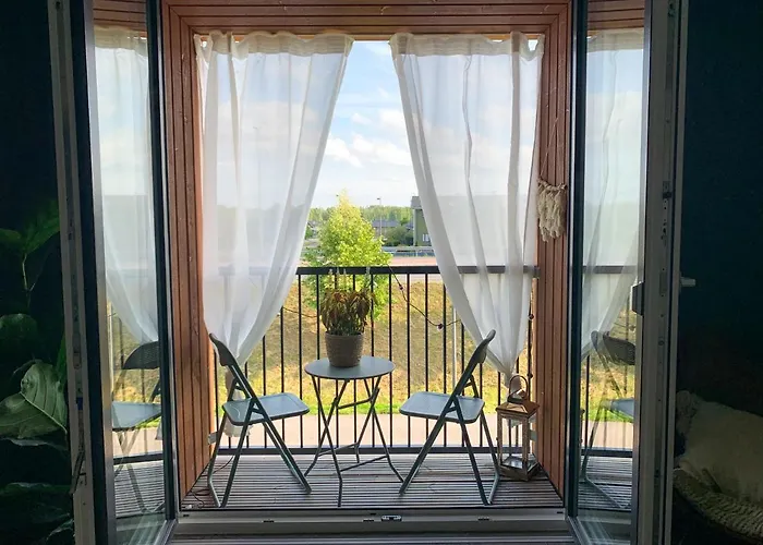 Viihtyisae Yksioe, Parkkipaikka, Ilmastointi, Wifi, Aino Areena 300m Järvenpää