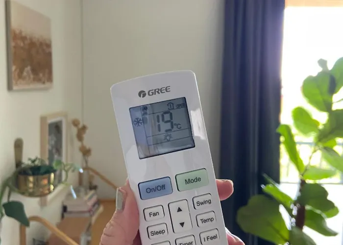 Viihtyisae Yksioe, Parkkipaikka, Ilmastointi, Wifi, Aino Areena 300m *